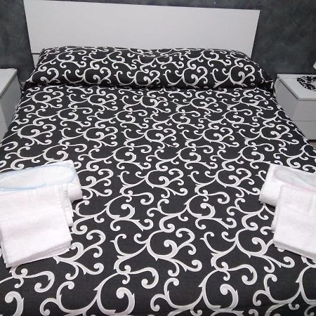 הוילה קטאניה Lusy House מראה חיצוני תמונה